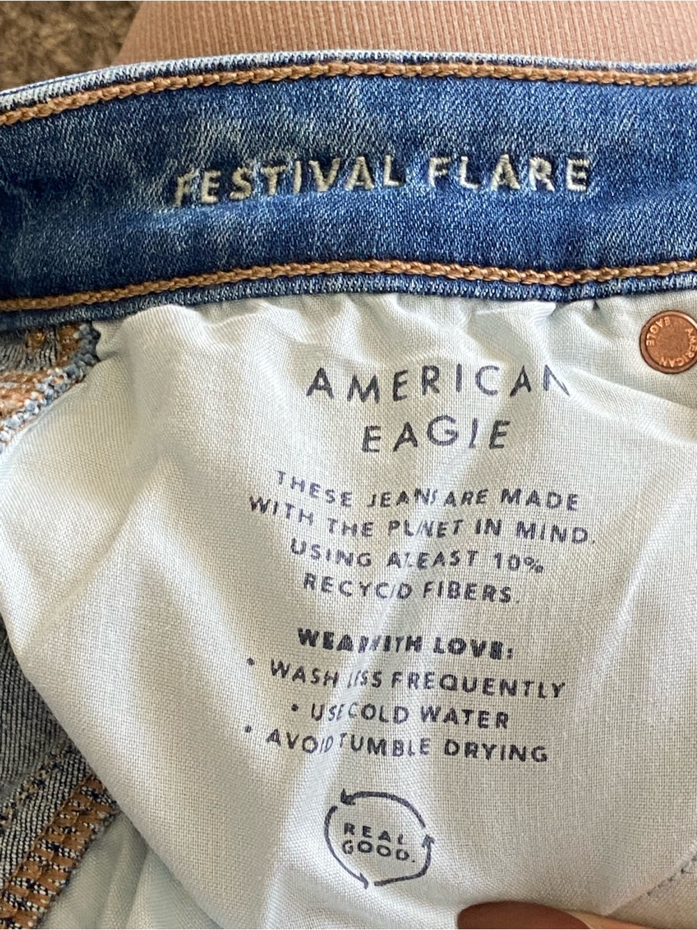 American Eagle Next Level Stretch Flare Jeans Side Slit Studded Hem Size 10 - Picture 13 of 16